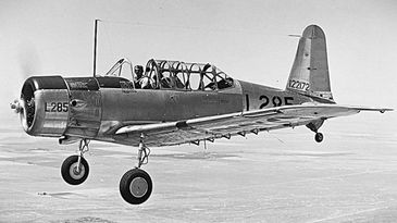 Vultee Bt 13 a Intro